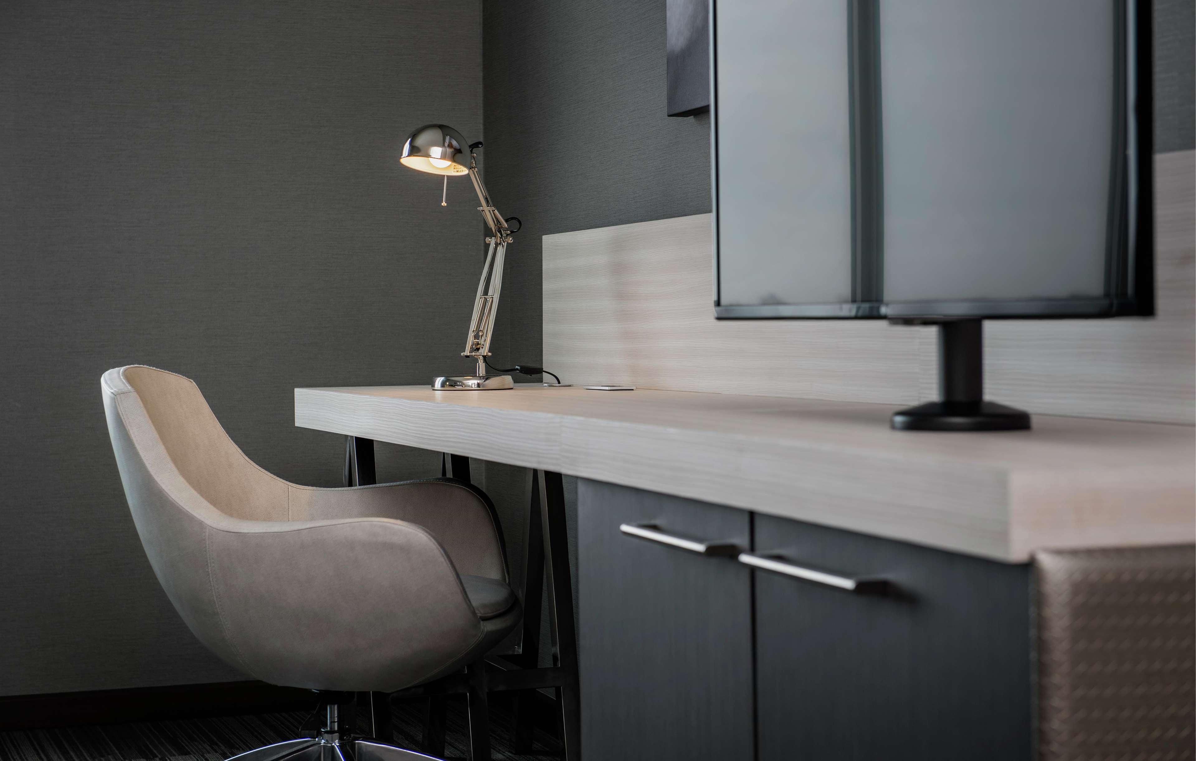 Hilton Garden Inn Winnipeg South מראה חיצוני תמונה