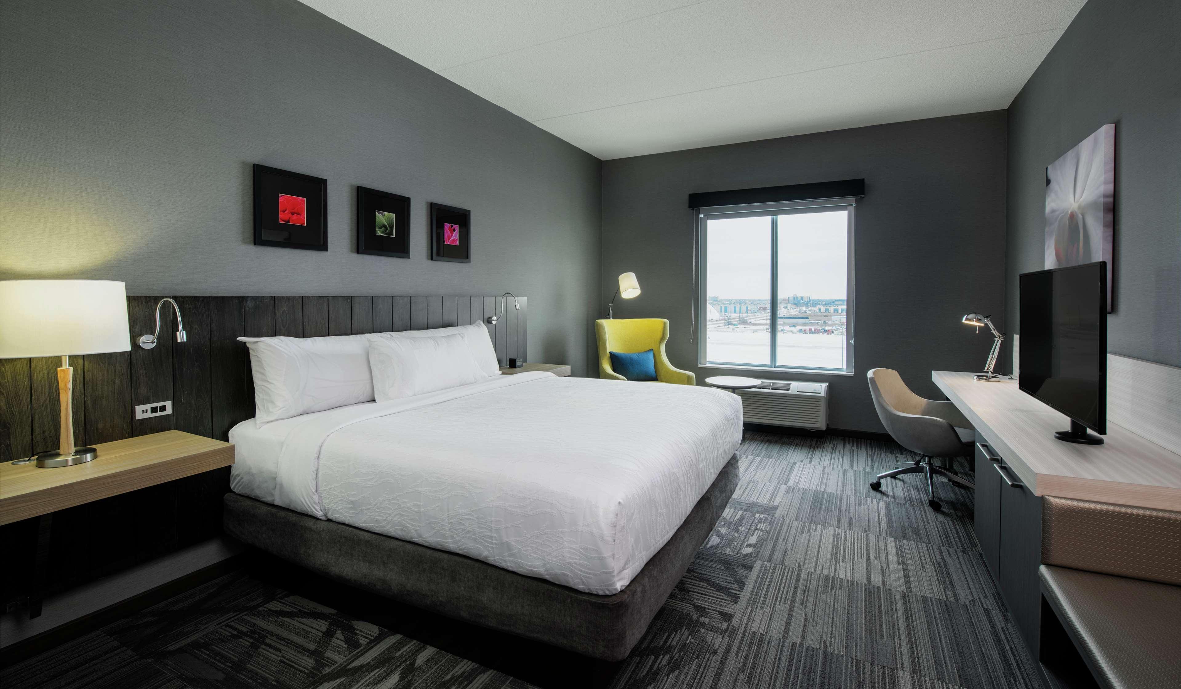 Hilton Garden Inn Winnipeg South מראה חיצוני תמונה